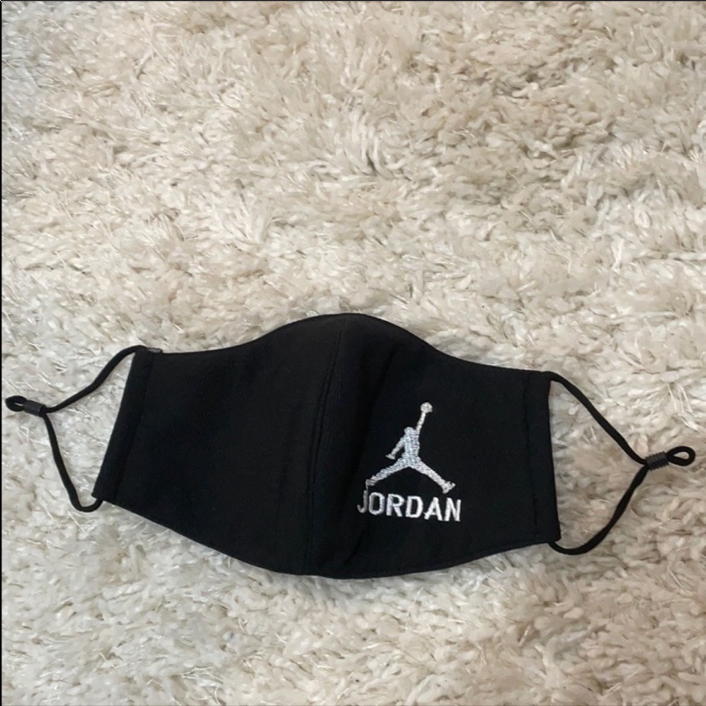 Jordan mask - Picture 2 of 3